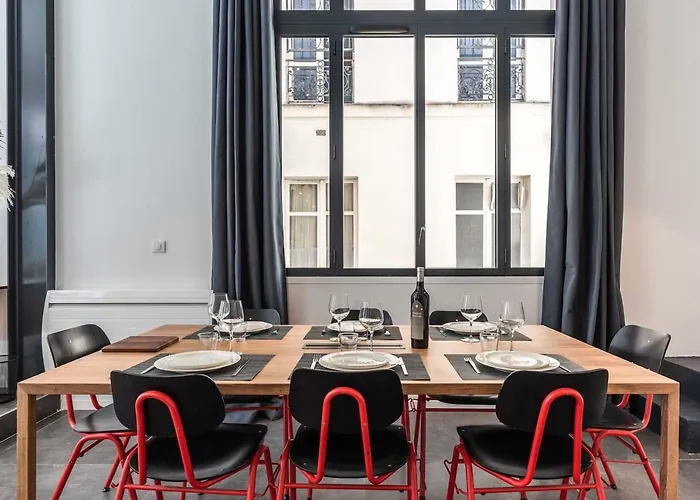 Outstanding Artist Loft - 6 Guests - Marais And Canal Apartmán *