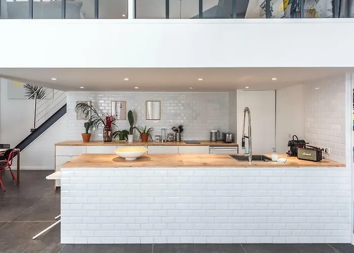 Outstanding Artist Loft - 6 Guests - Marais And Canal Apartmán *